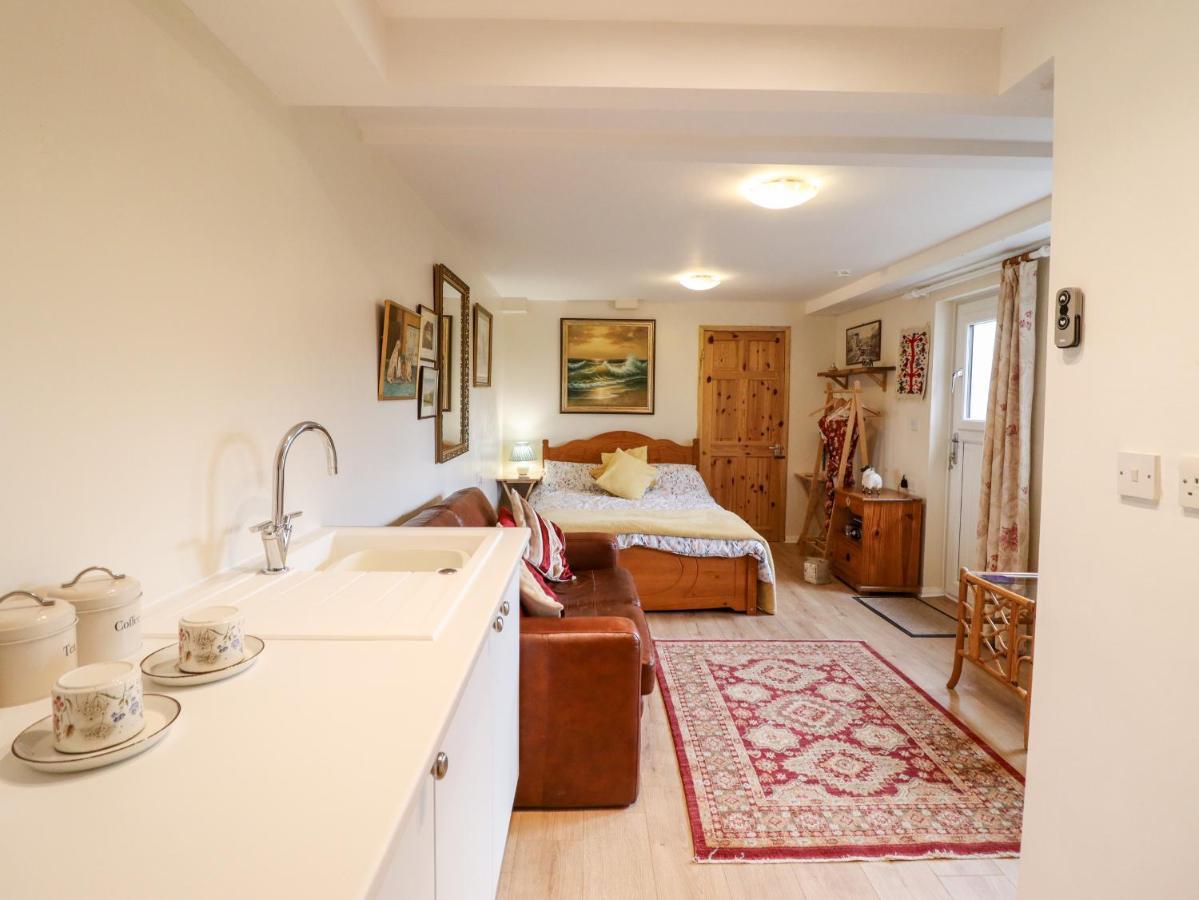 Westoe Hideaway Villa Llangollen Exterior foto