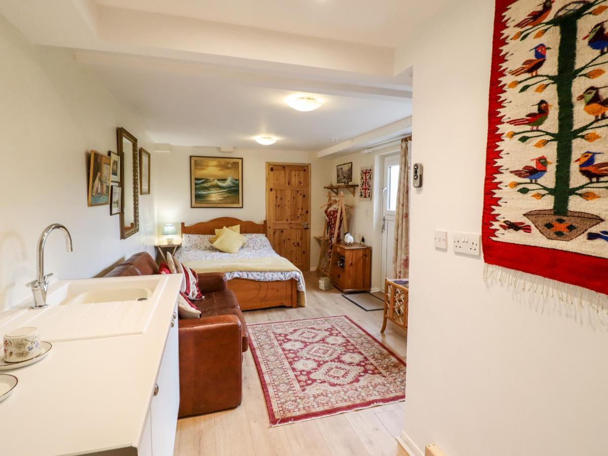 Westoe Hideaway Villa Llangollen Exterior foto